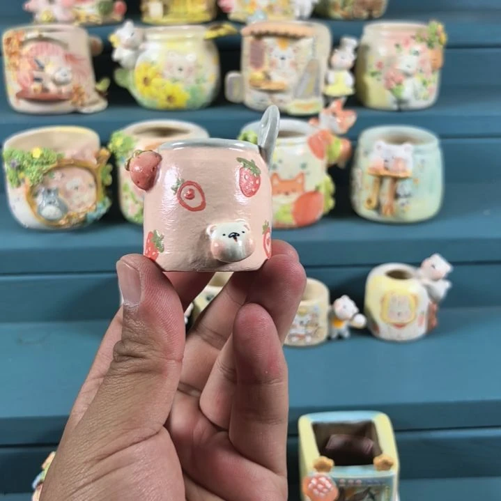 草莓熊 多肉拇指花盆