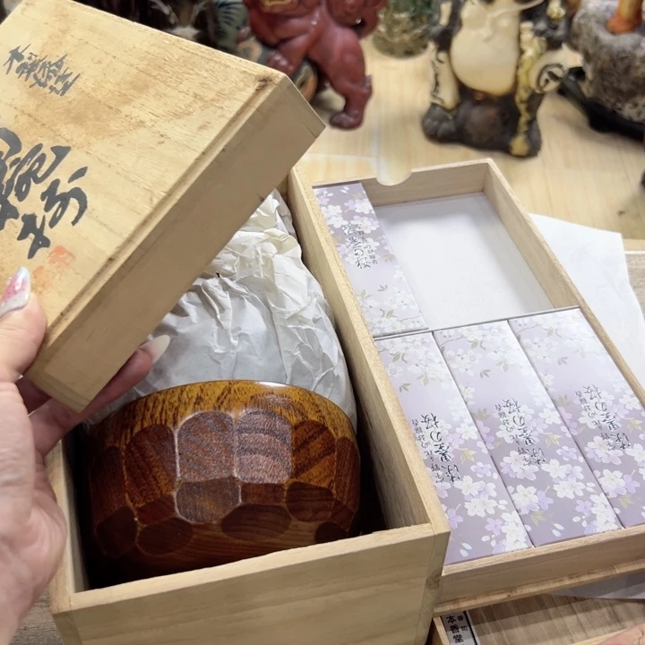 阿***敏瓷片陶瓷制品及其化学组成