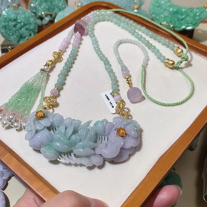 颈饰未镶嵌翡翠翡翠吊坠