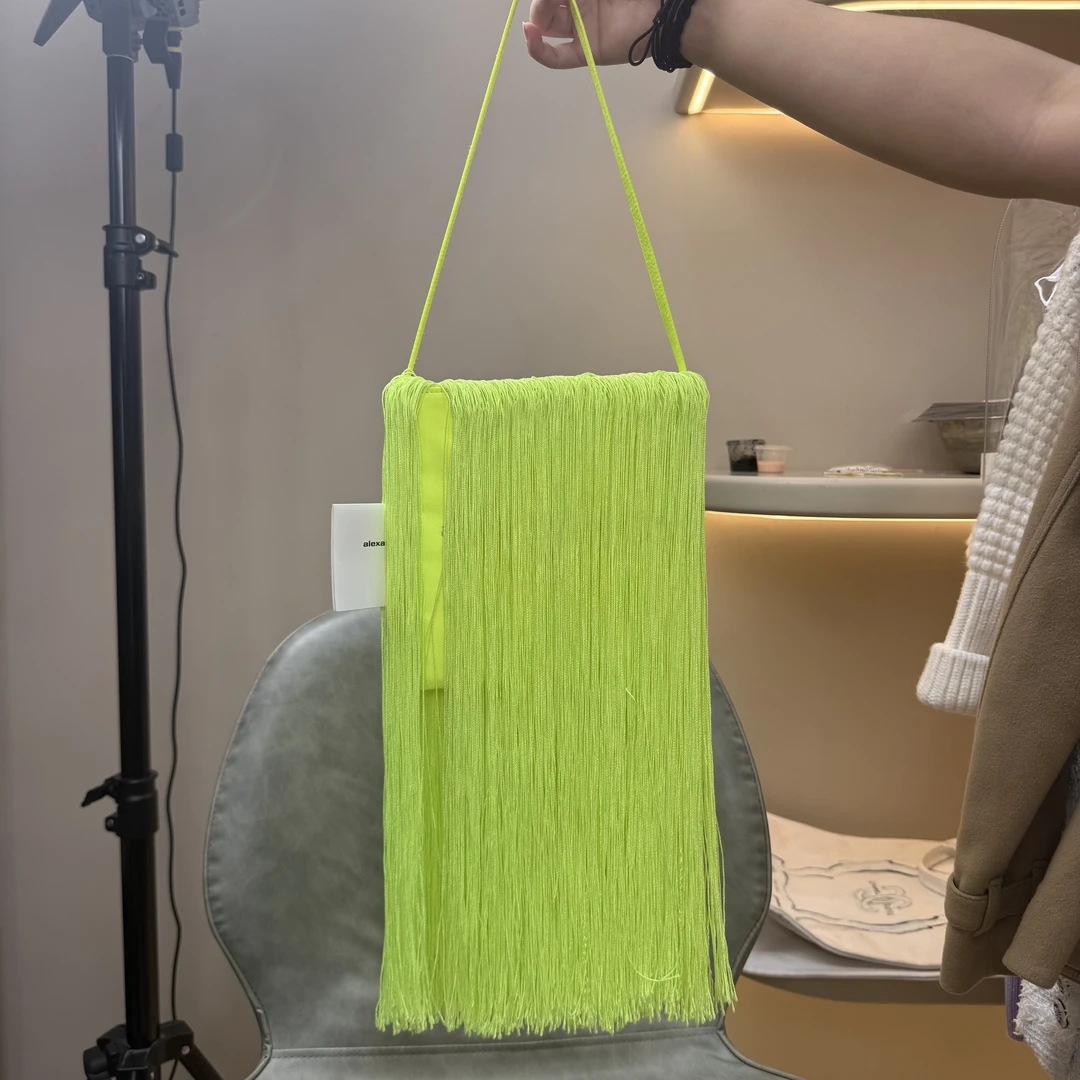 95新 Alexander McQueen/亚历山大·麦昆 荧光绿 缎面流苏/DGS 020