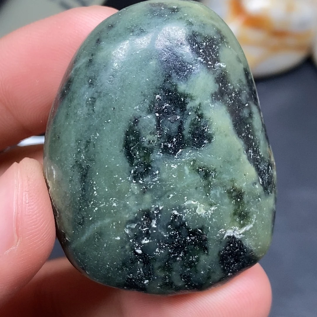 和田玉（糖玉）未镶嵌把件