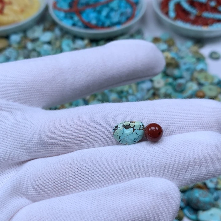 南红玛瑙未镶嵌珠宝奇石