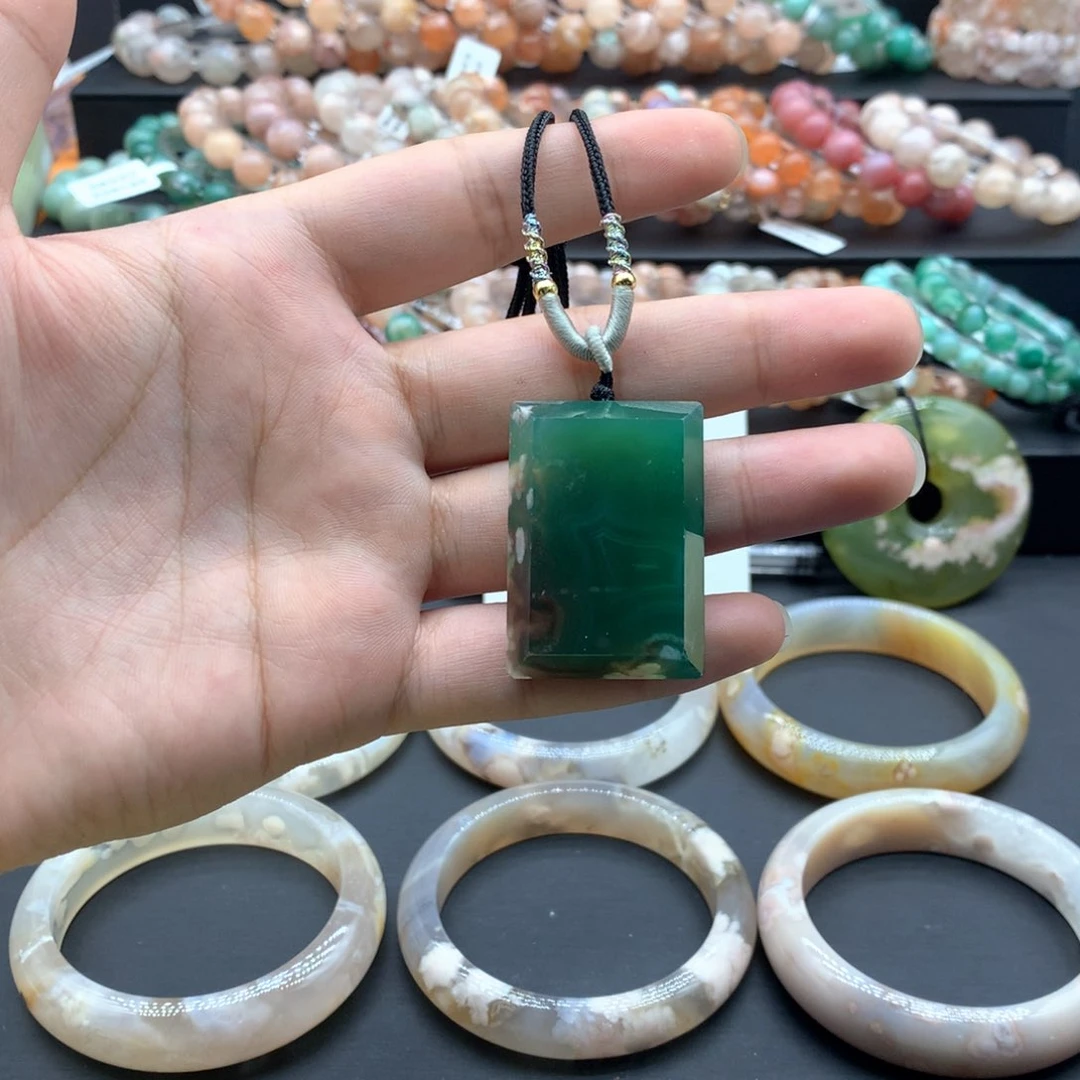 【闪购商品】手镯玛瑙/玉髓未镶嵌暖**