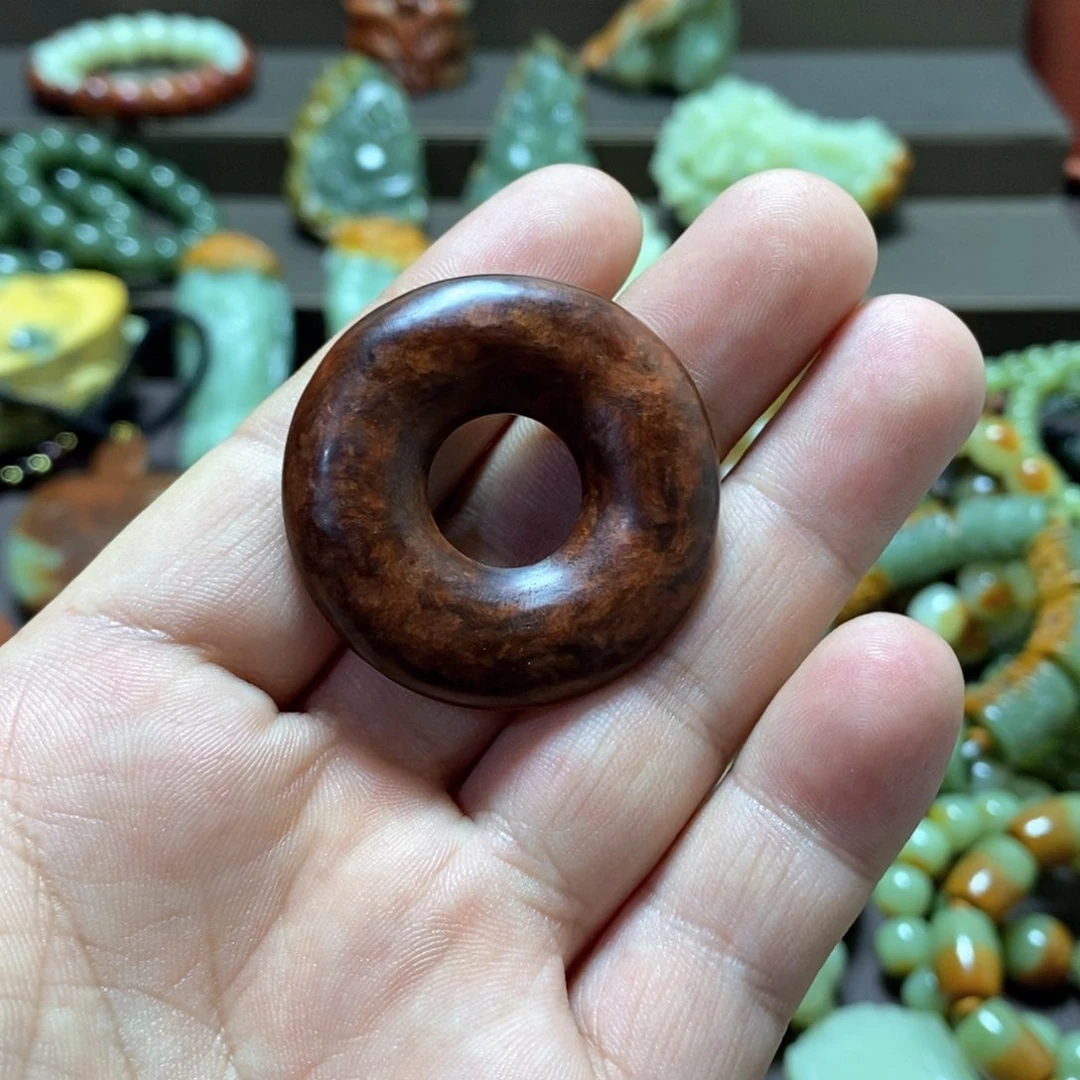 岫岩河磨玉（透闪石质玉）平安扣未镶嵌阿*