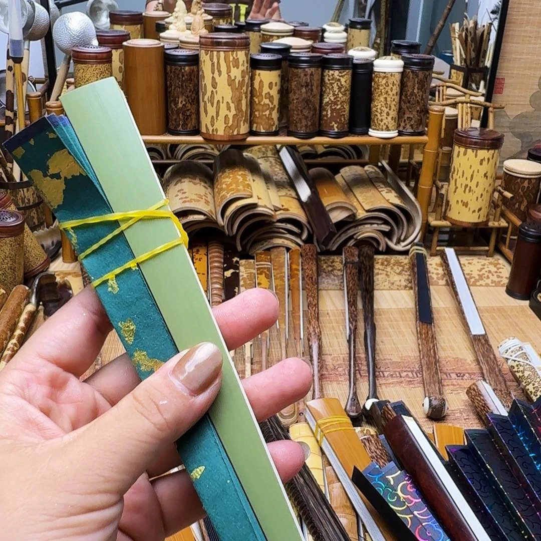 凱***瑞折扇大哥拍一个下了