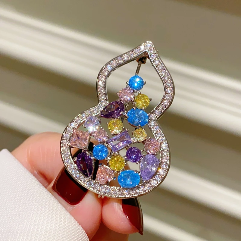 铜合金合成锆石胸针 【岁丽精工】七彩葫芦 胸针胸花 轻奢百搭