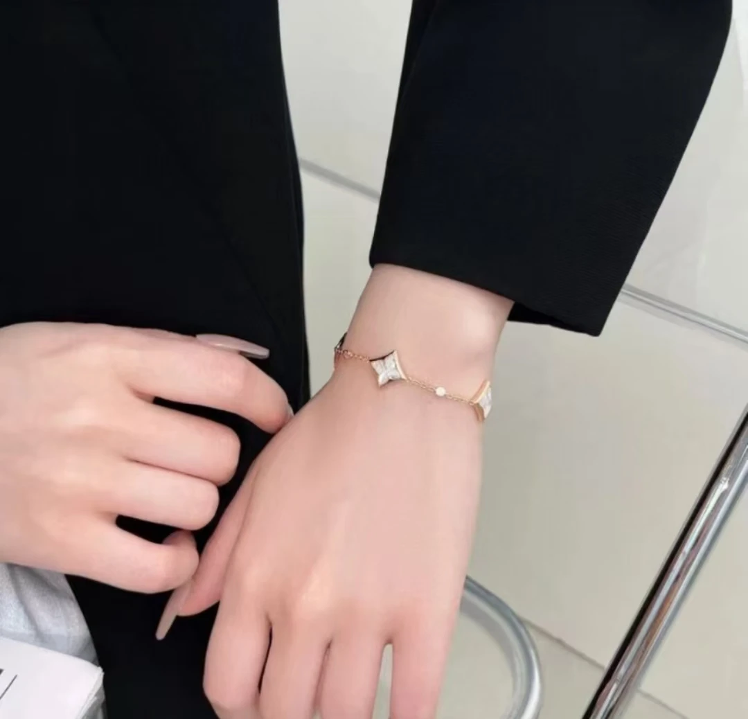 合金手链 【菱形花手链】气质百搭轻奢