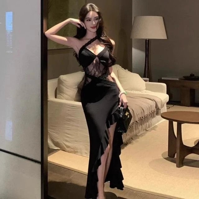 暗黑系夜店风不规则小众蕾丝镂空性感辣妹吊带连衣裙女轻奢高级感