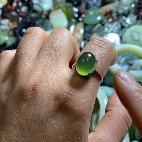 岫玉戒指未镶嵌一个