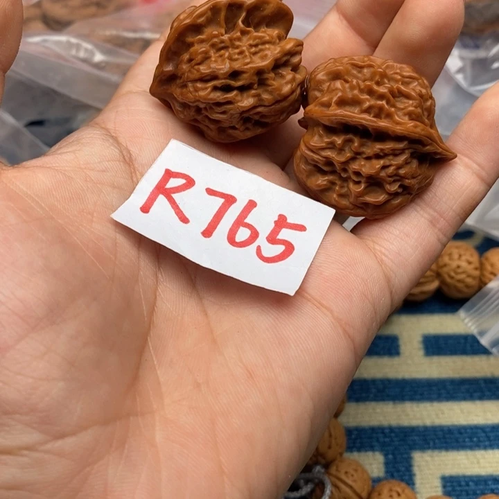 文玩核桃把件核桃