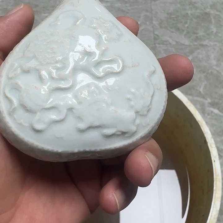 忠***7摆件影青粉盒品相完整如图漂亮