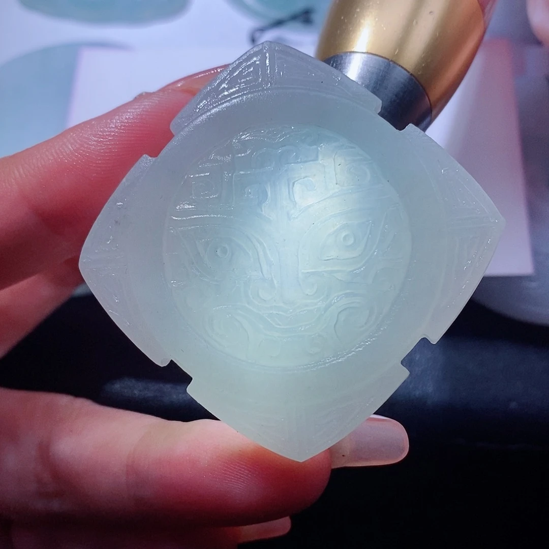 定制翡翠未镶嵌翡翠