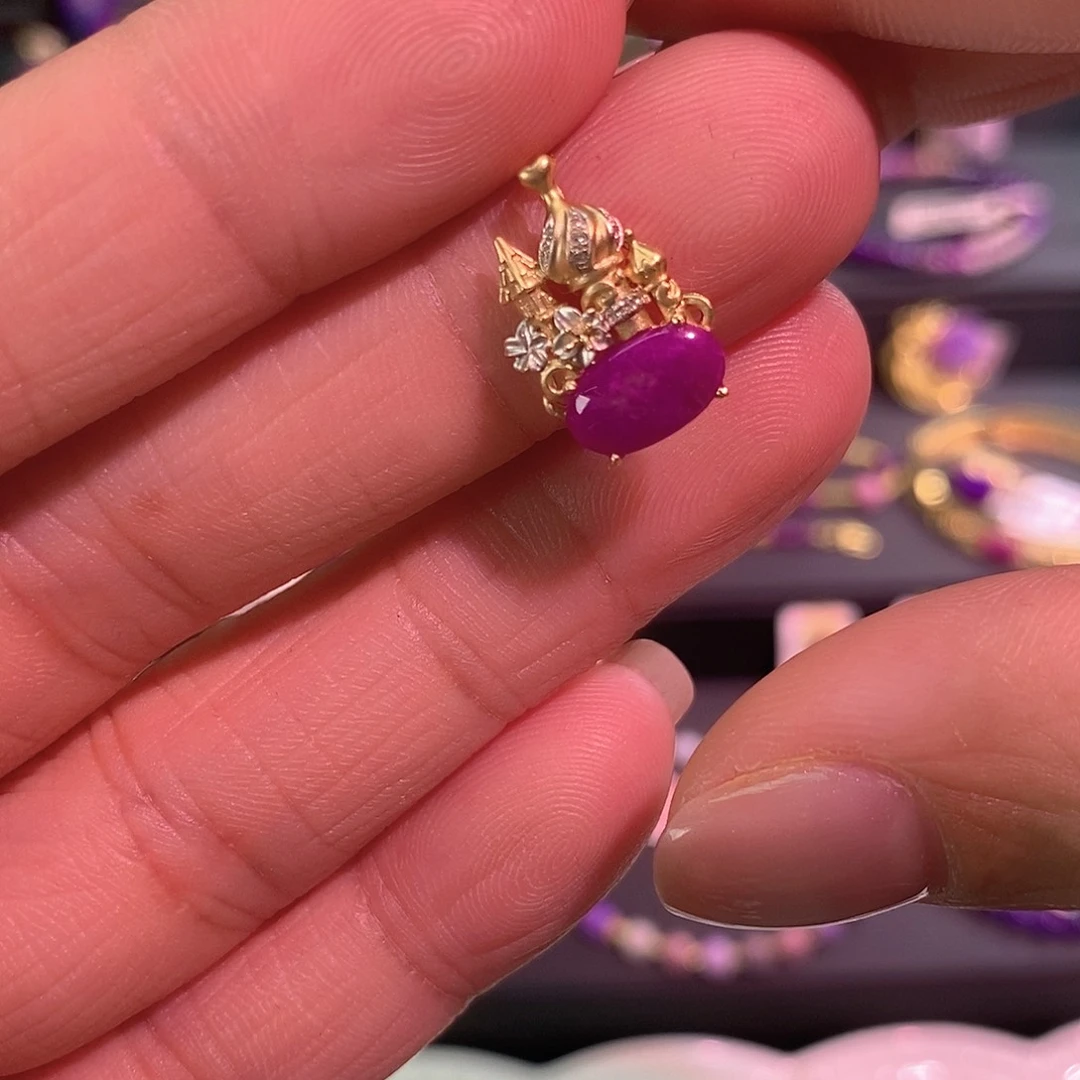 18K金镶嵌苏纪石（舒俱来）吊坠(不含链)