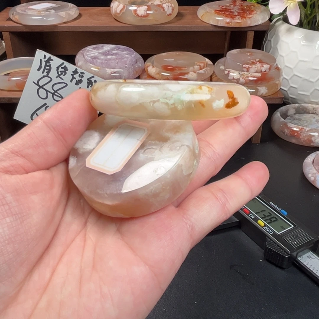 玛瑙/玉髓未镶嵌手镯55