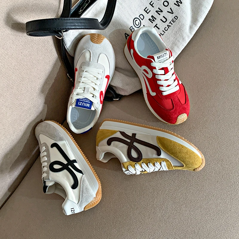 增高德训鞋女2025春季新款休闲运动鞋厚底百搭透气红色阿甘鞋鞋子