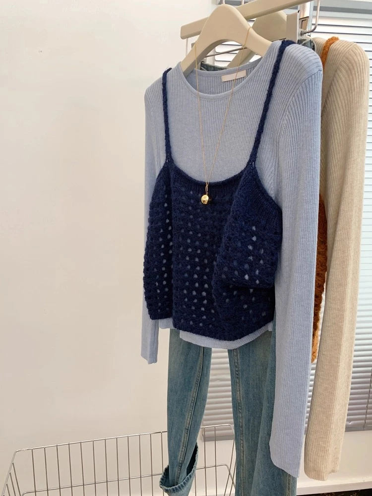 假两件藏青色吊带蓝色长袖针织衫女士2025新款上衣早秋氛围感穿搭