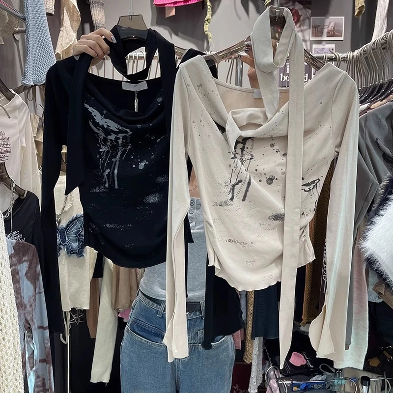 甜辣妹一字肩印花长袖T恤女春季新款设计感小众短款修身显瘦上衣