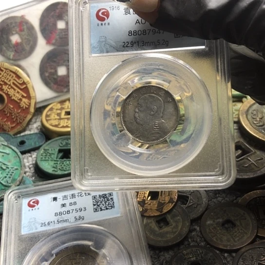 @***兴铜现代仿制工艺品