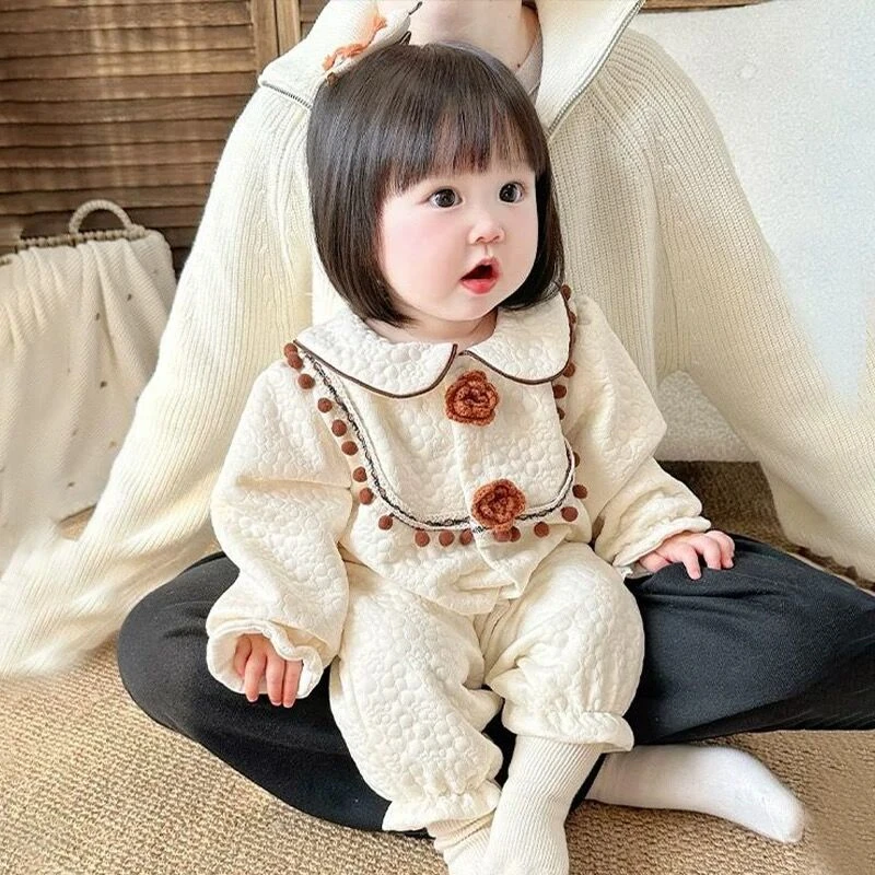 棕色小花女宝宝春秋连体衣哈衣满月外出服爬爬服婴儿棉双层甜美