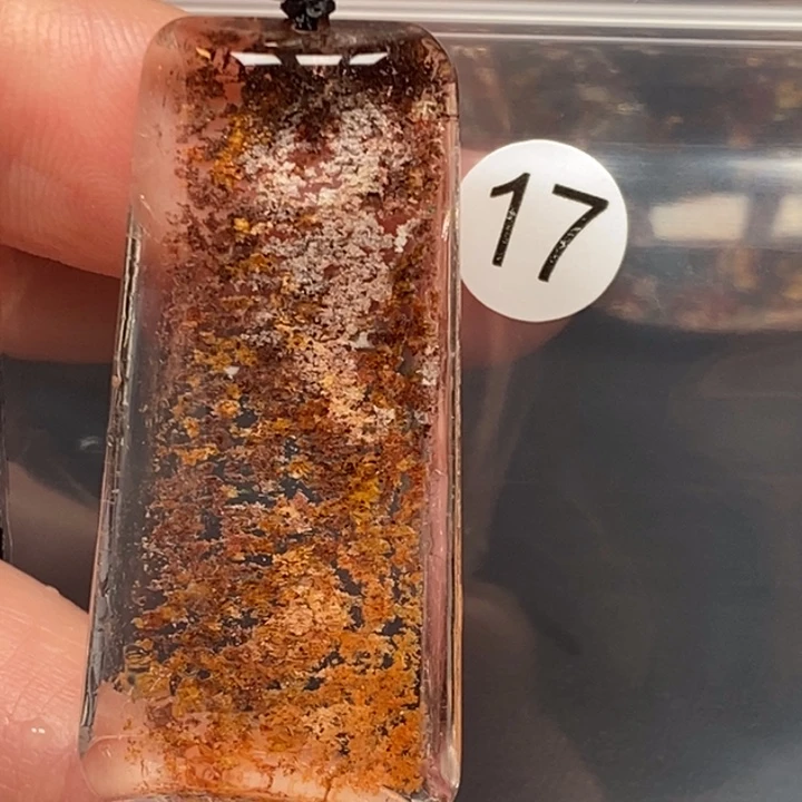 鸿***珍未镶嵌水晶颈饰天然
