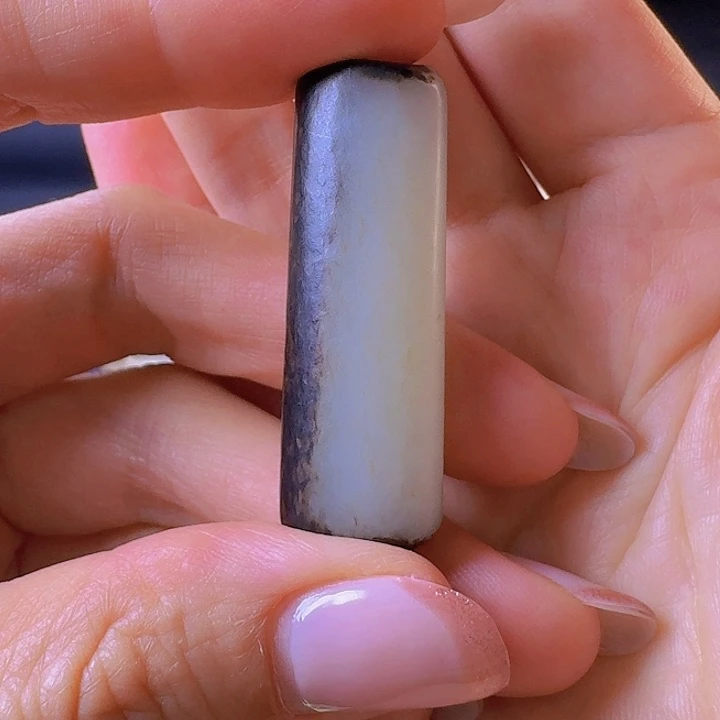 天***气和田玉未镶嵌颈饰