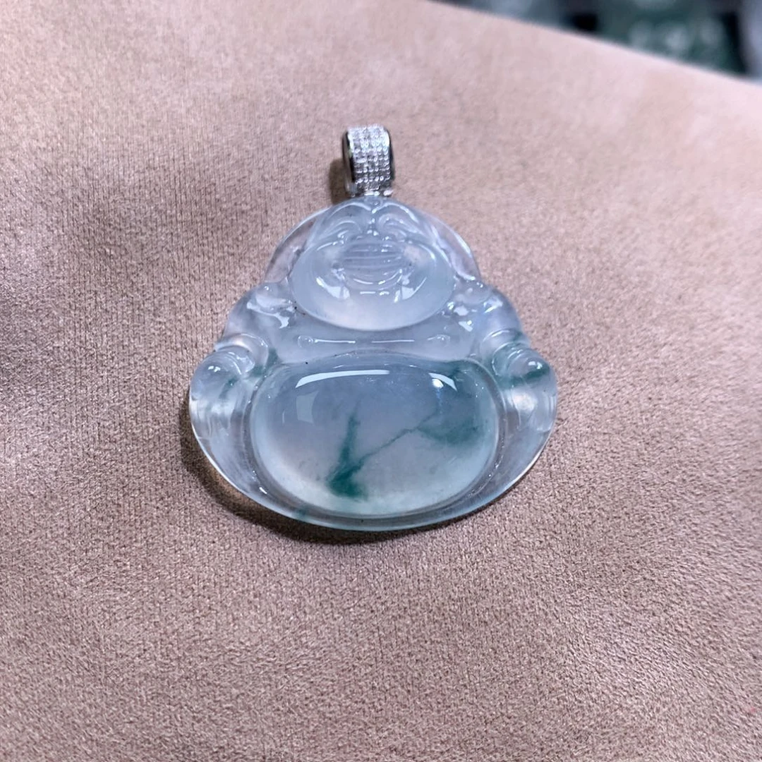 翡翠18K金镶嵌颈饰缅甸翡翠