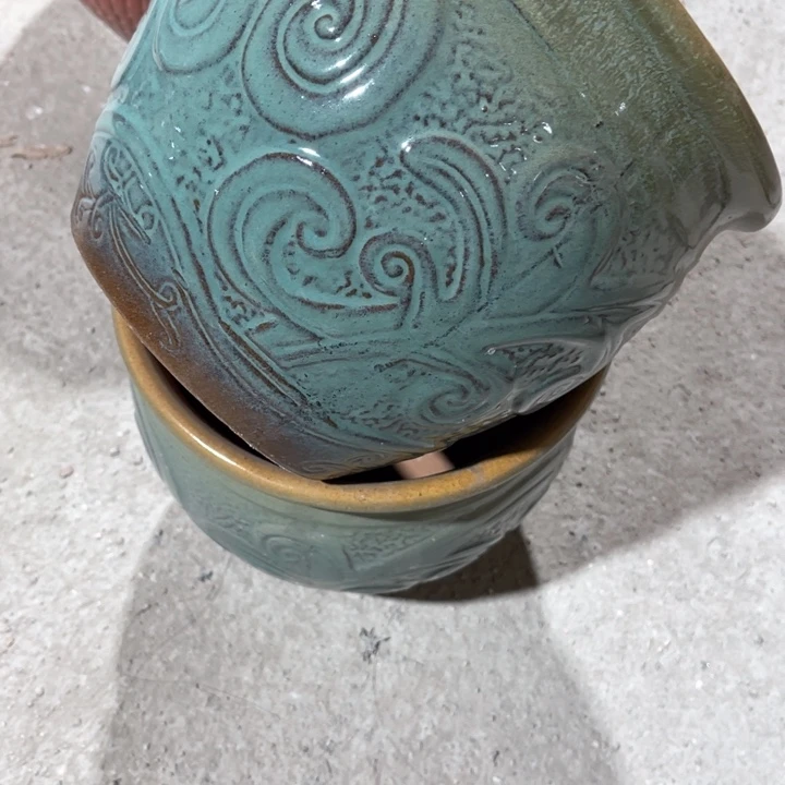 紫砂口径21高度18两只正品