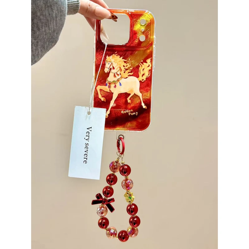 新中式晕染红鎏金腾马手拎珠链适用苹果17promax手机壳15iphone16