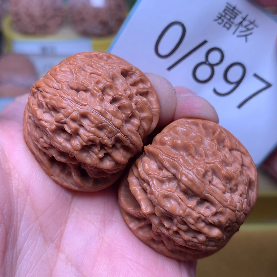 文玩核桃把件山地正磨35