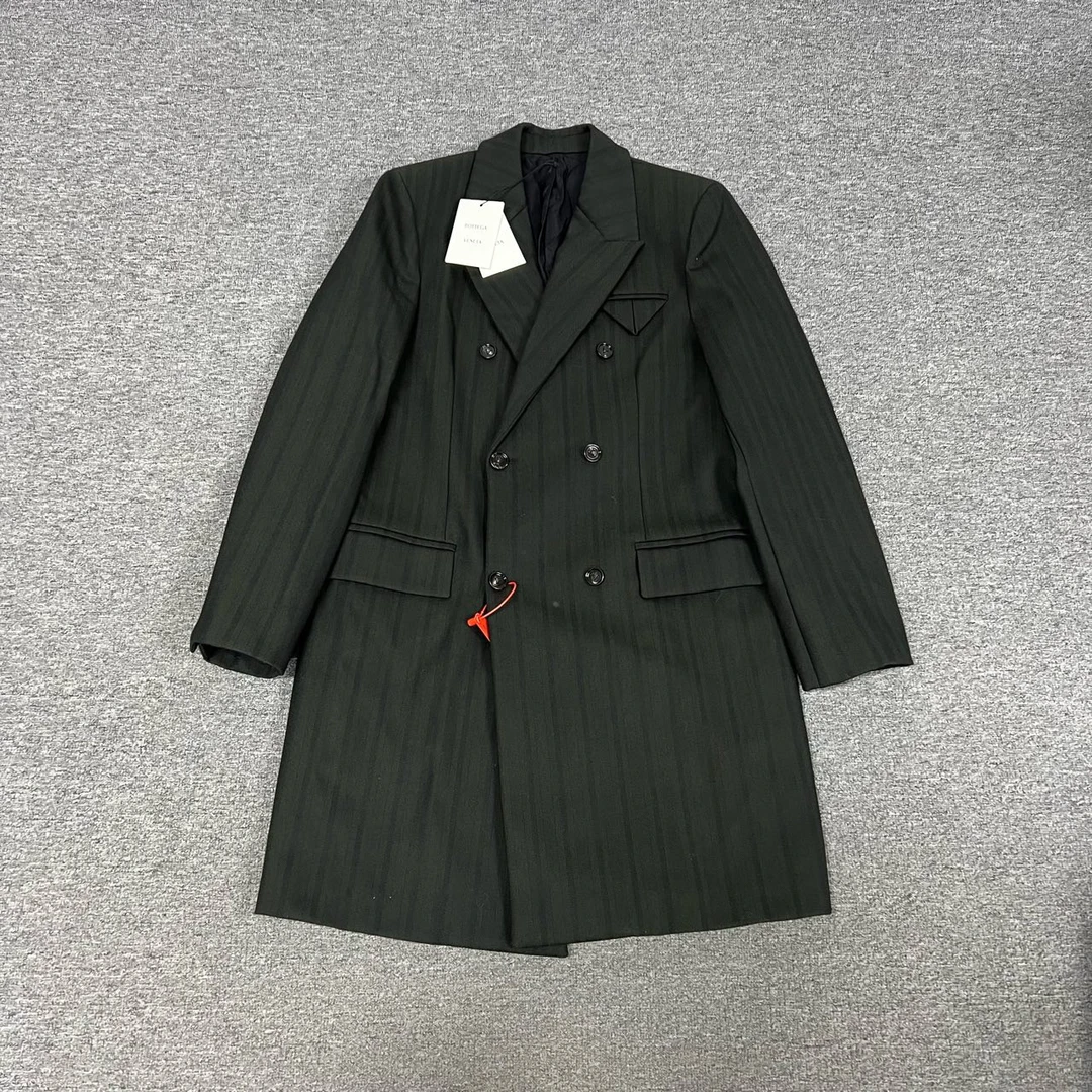 99新 BOTTEGA VENETA/葆蝶家 条纹 男士 大衣 44码