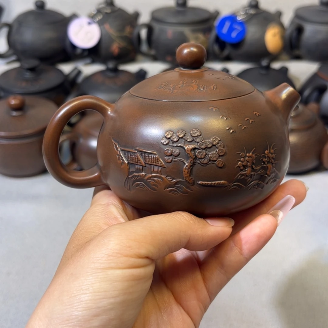 【闪购商品】红泥 堆雕山水 容量 190cc