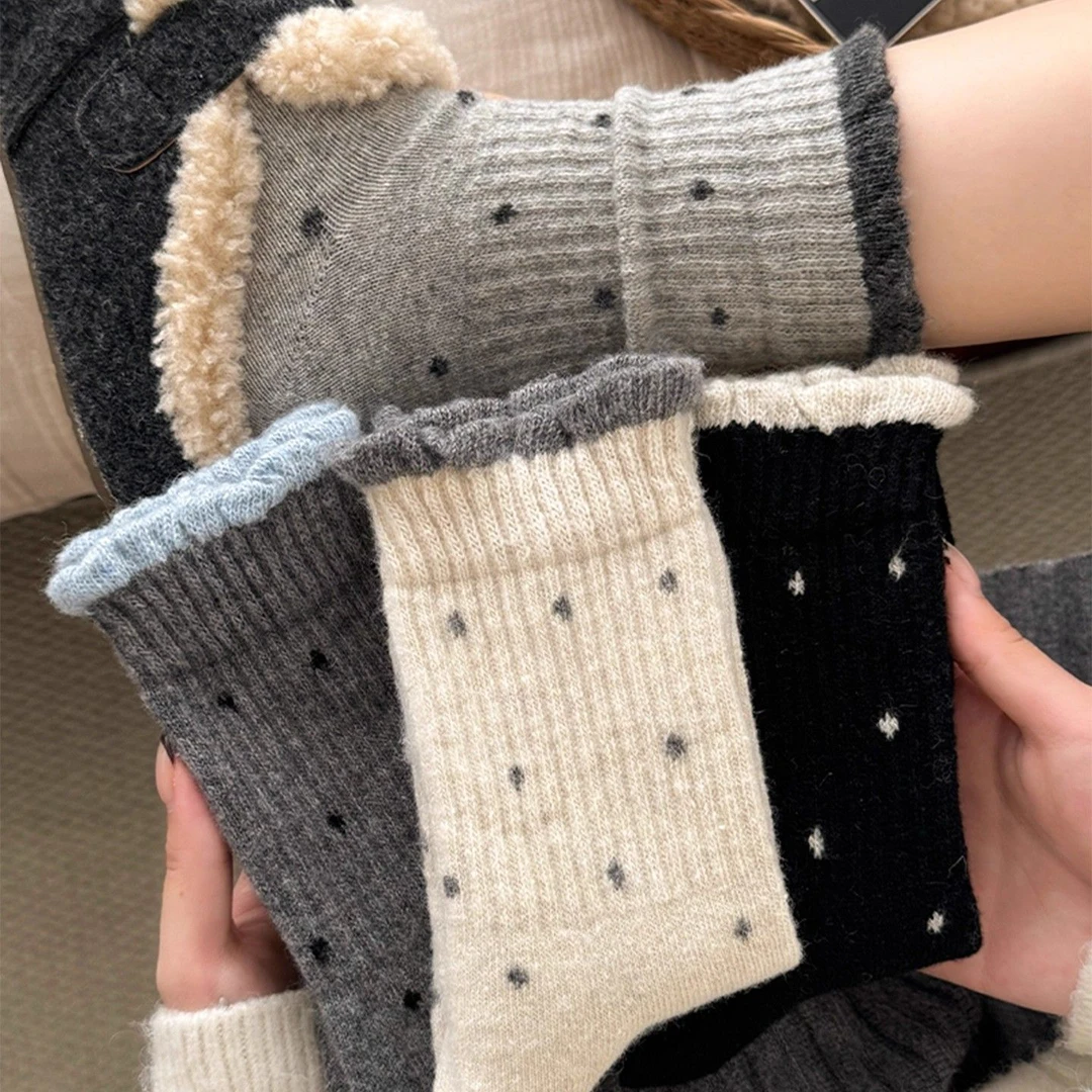 袜子女中筒女袜秋冬季波点温柔花边百搭中长筒复古多巴胺宽口外穿