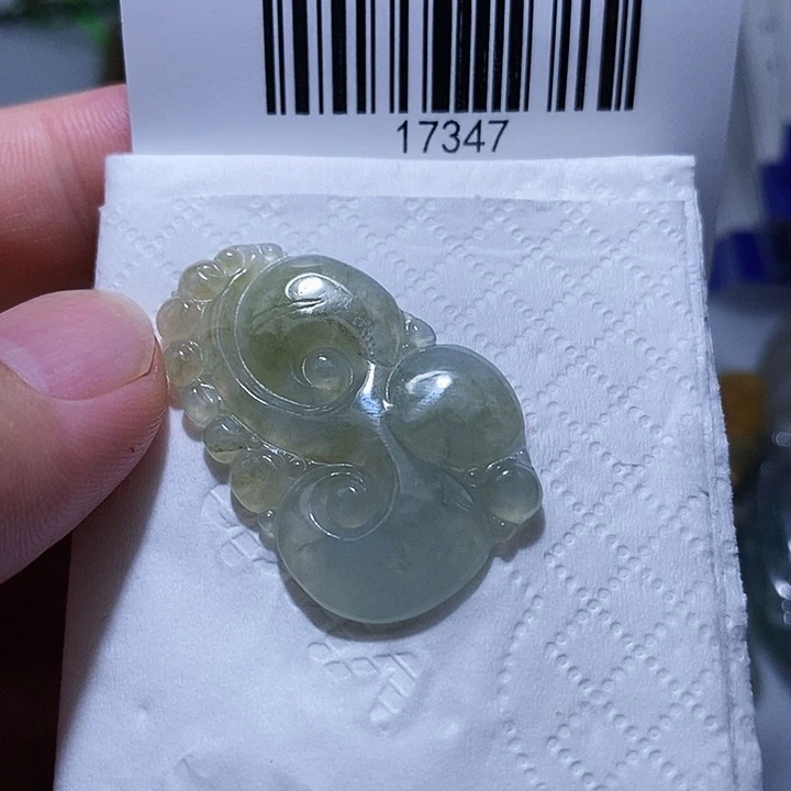 翡翠未镶嵌颈饰天光墟翡翠市场现金代购