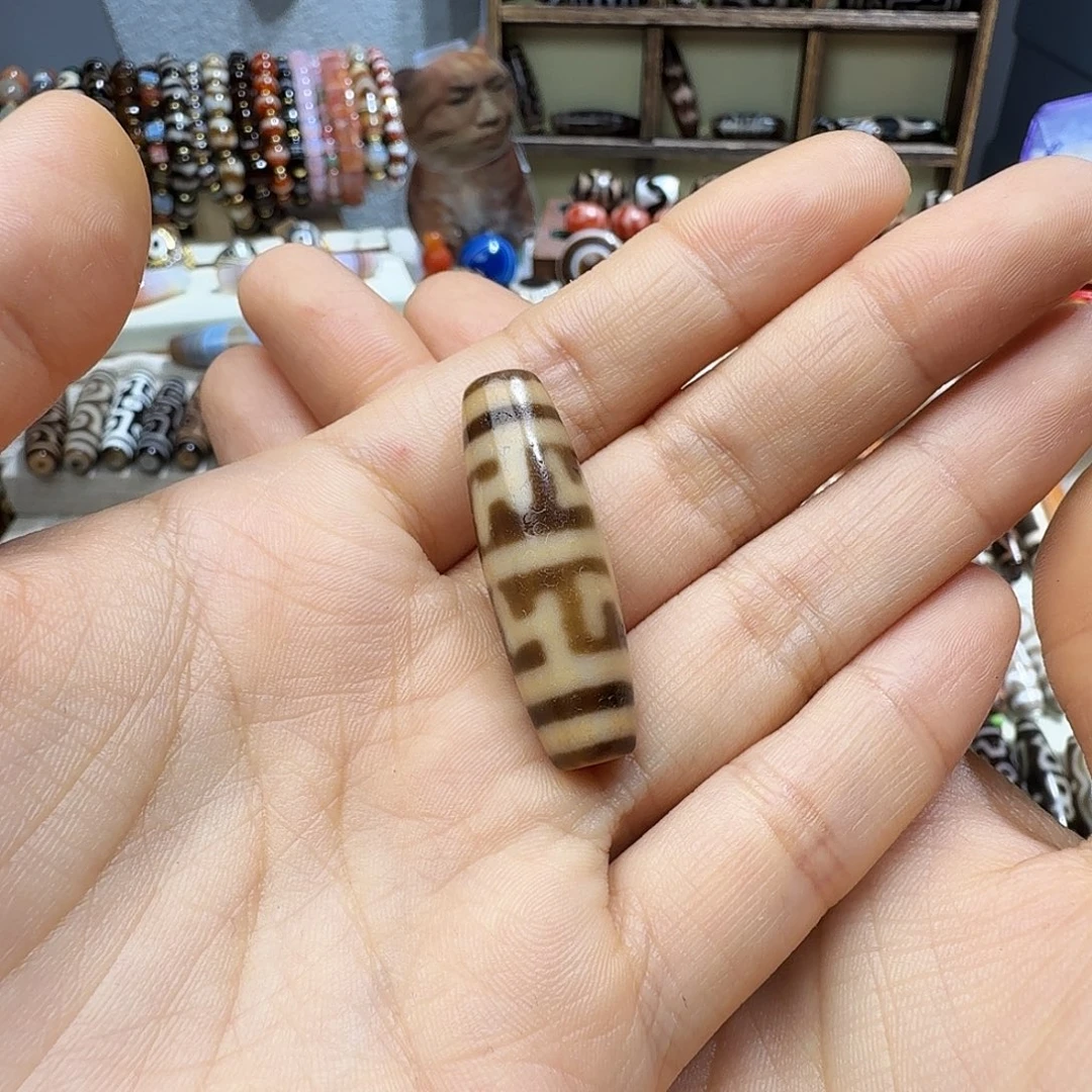 禄***慈未镶嵌颈饰玛瑙/玉髓