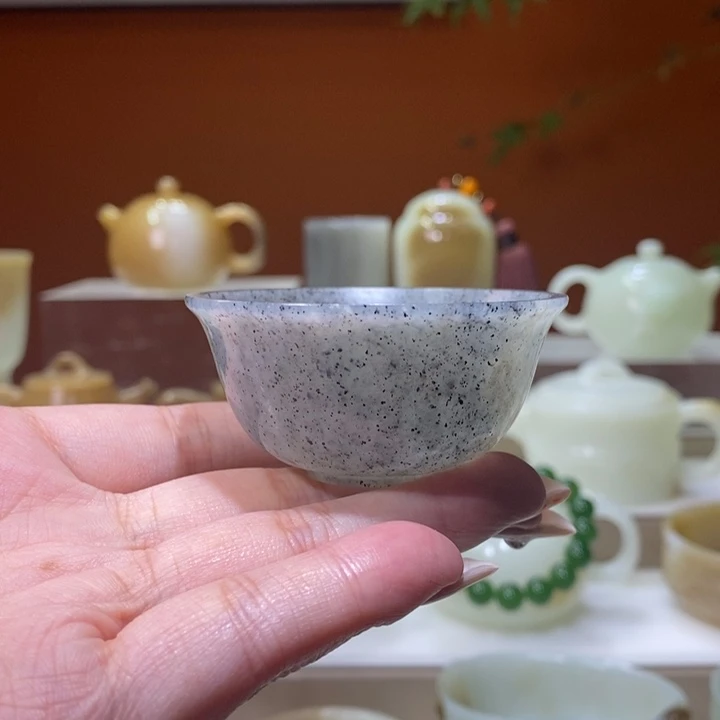 未镶嵌和田玉摆件青花点墨品茗杯