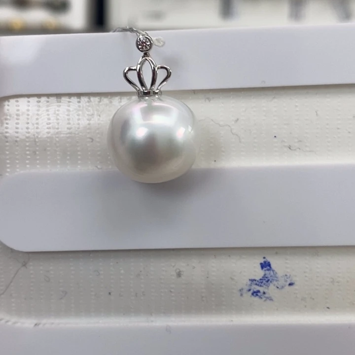 海水珍珠18K金镶嵌颈饰澳白15-16mm