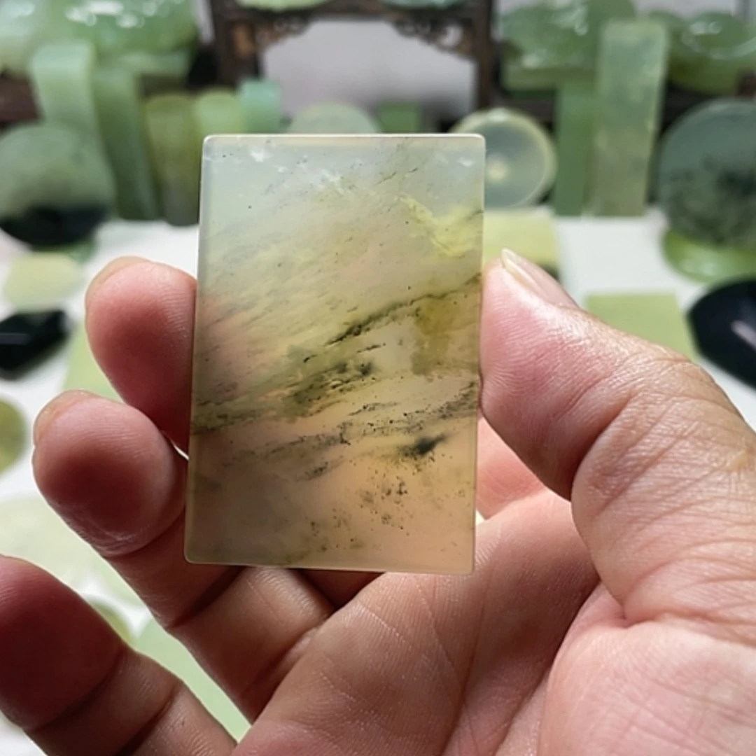 【闪购商品】未镶嵌岫玉挂件3*。