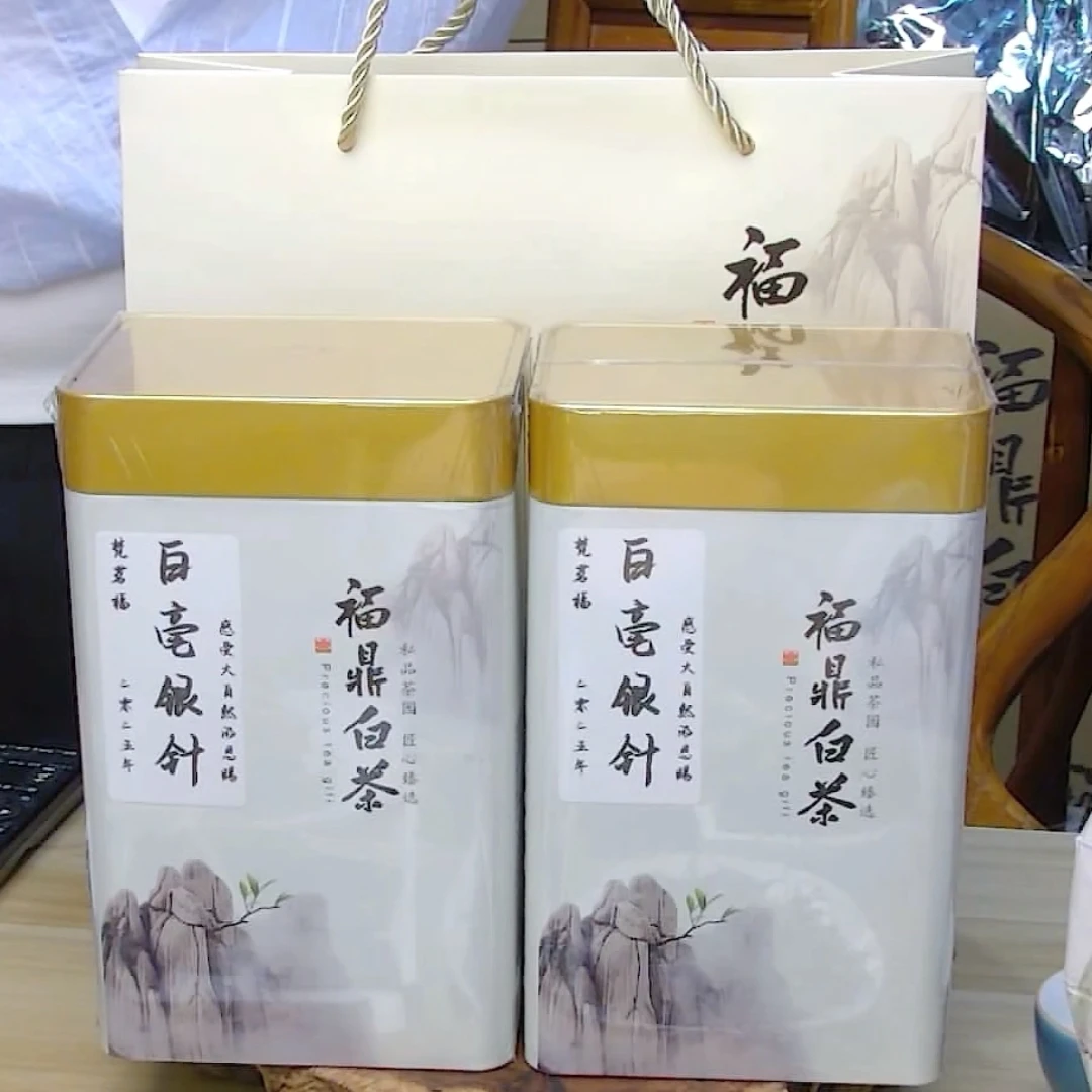 2025年白毫银针传统工艺竹匾晾晒毫香花香鲜爽鲜甜