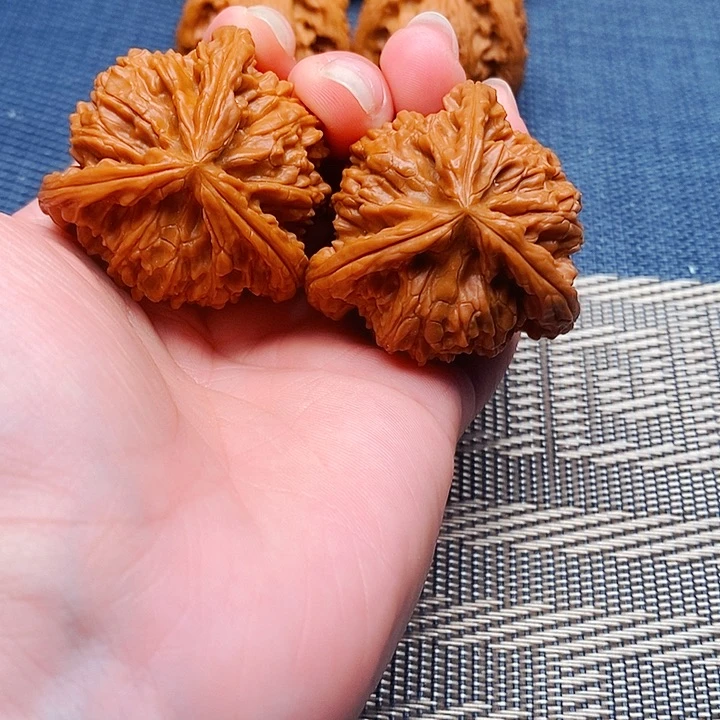 简***乐吊坠文玩核桃三棱