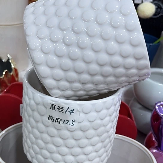 多肉绿植陶瓷花盆9.9包邮，有孔