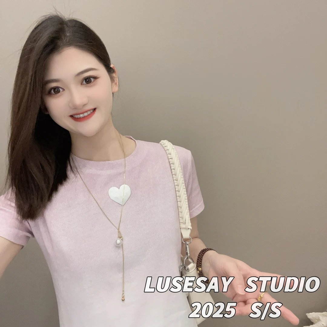 LUSESAY 渐变晕染立体爱心 2025夏季新款 短袖T恤女百搭显瘦上衣