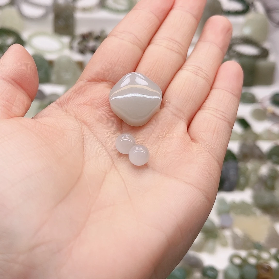 和田玉定制未镶嵌十*?