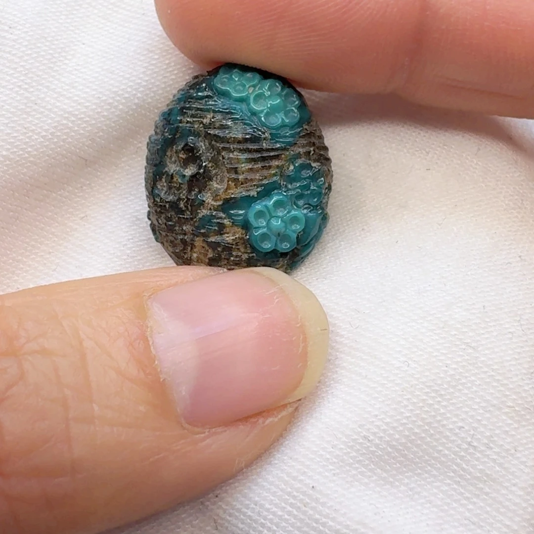 未镶嵌绿松石雕刻