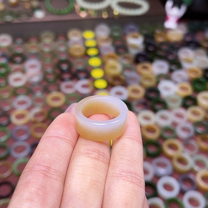 和田玉戒指未镶嵌17.1 蜜橘奶盖