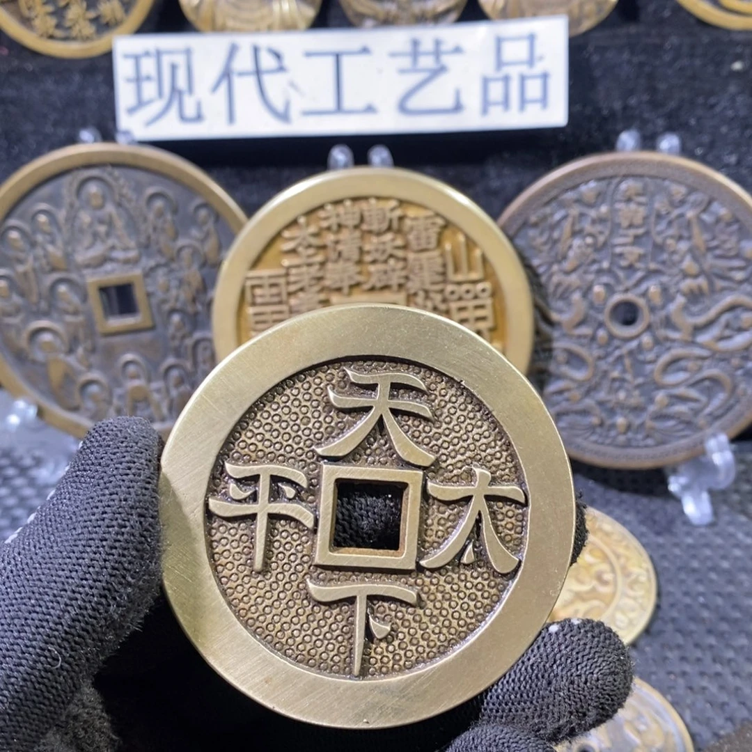 铜翻砂铸造现代工艺品