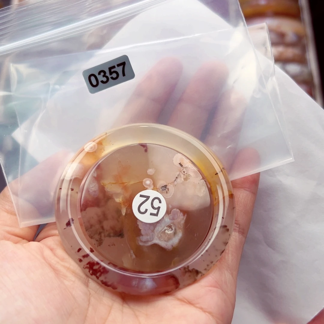 未镶嵌手镯玛瑙/玉髓J***e