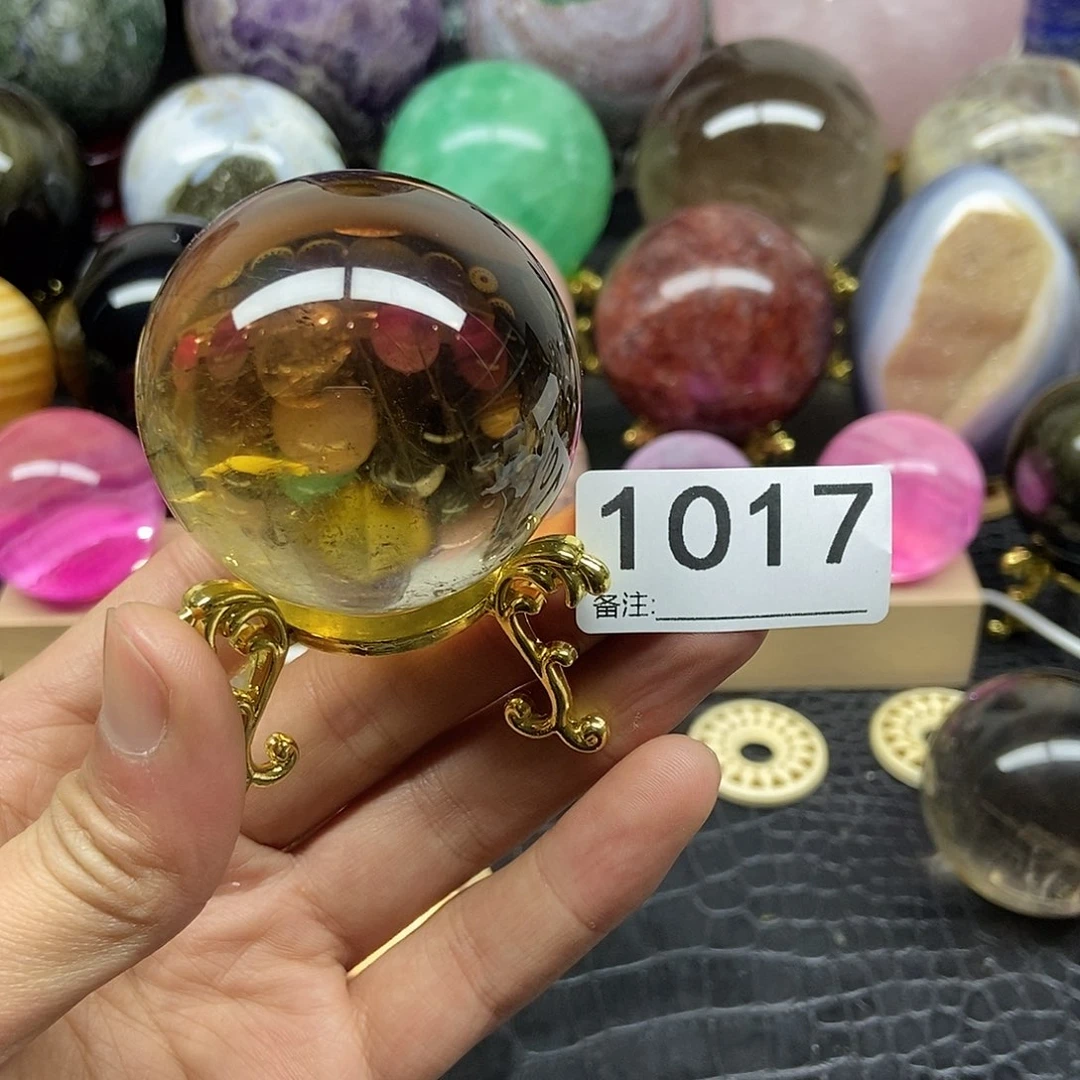 水晶摆件未镶嵌骑****布摆件