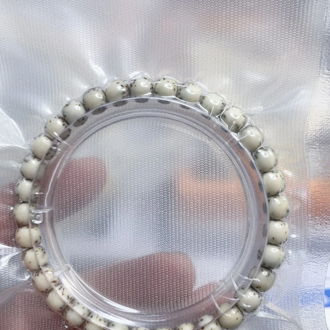 星月菩提手串原生态半臂留白河豚