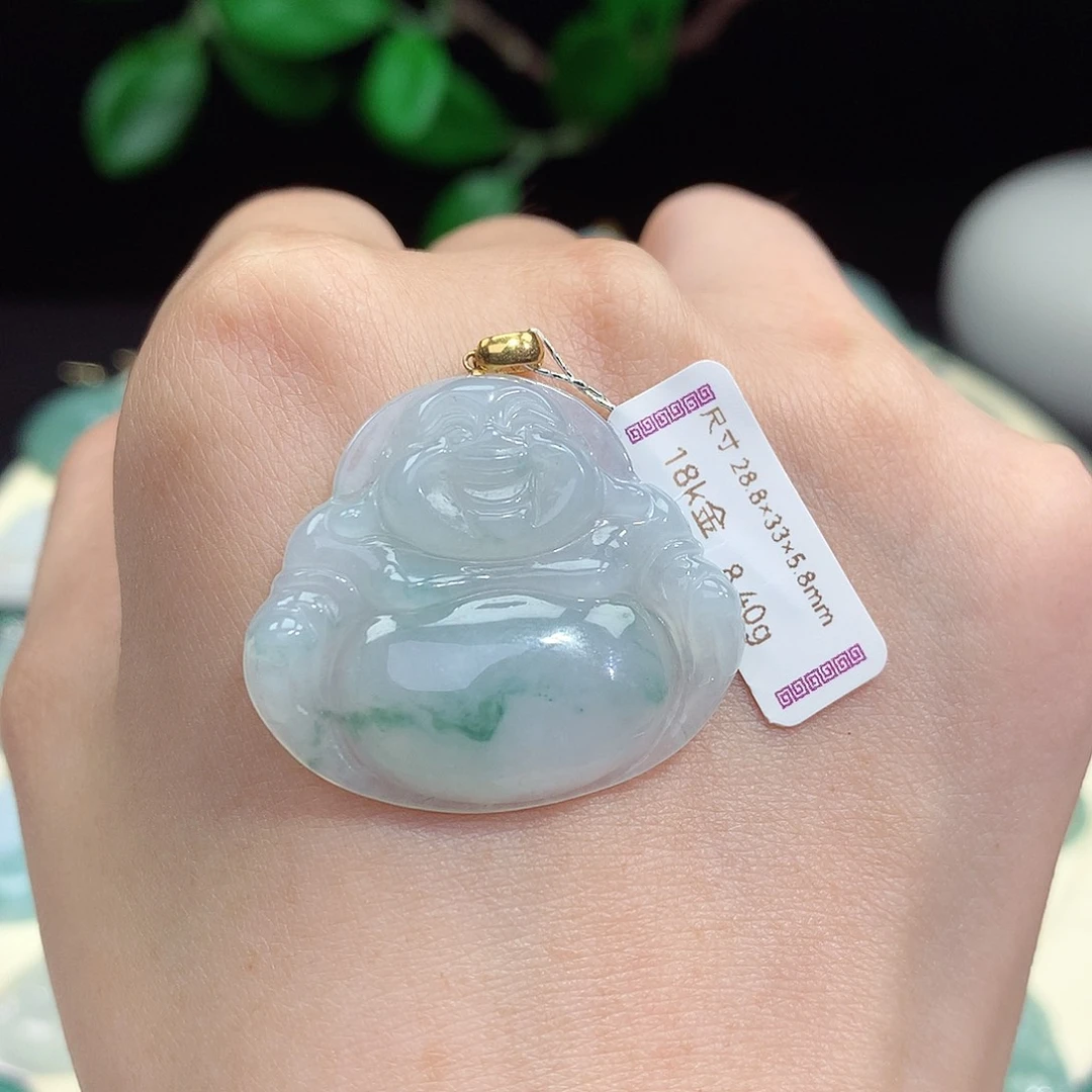 翡翠18K金镶嵌颈饰佛公