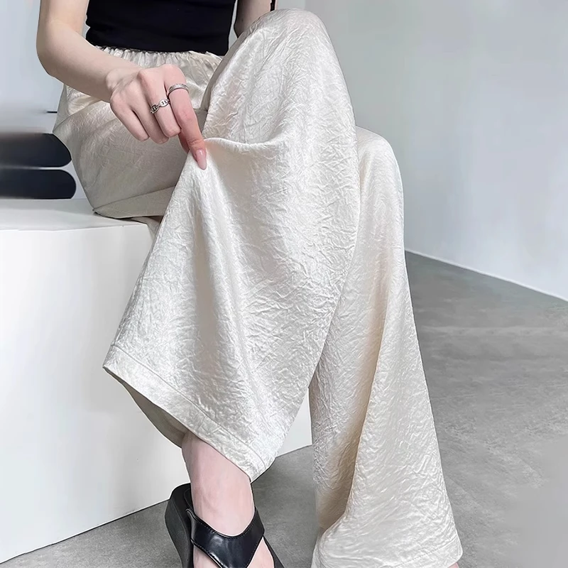 拉夏贝尔高级感休闲直筒裤女2025年夏季薄款松紧腰显瘦垂感阔腿裤